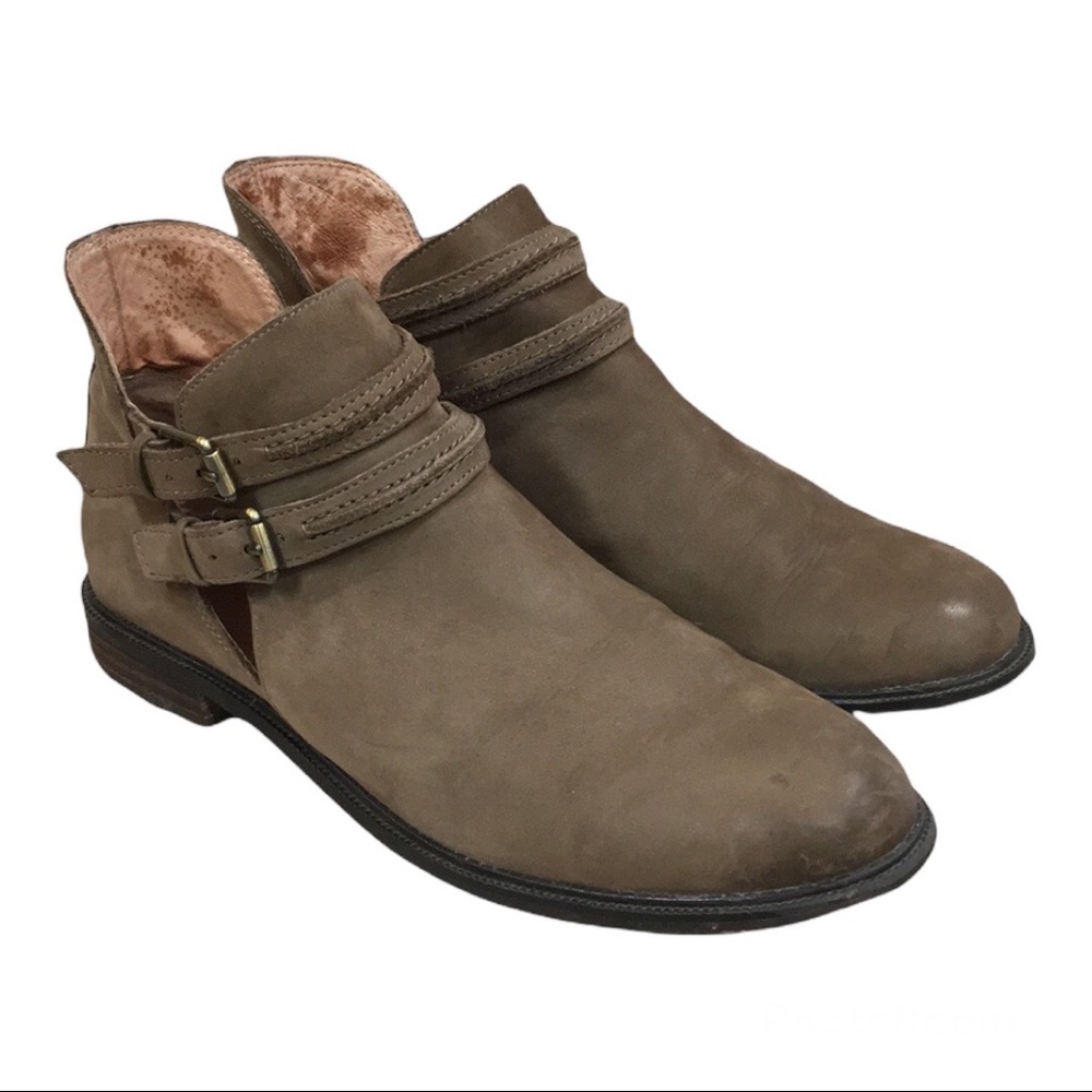 Anthropology Corso Como Slip- On Brown Ankle Boot size 7